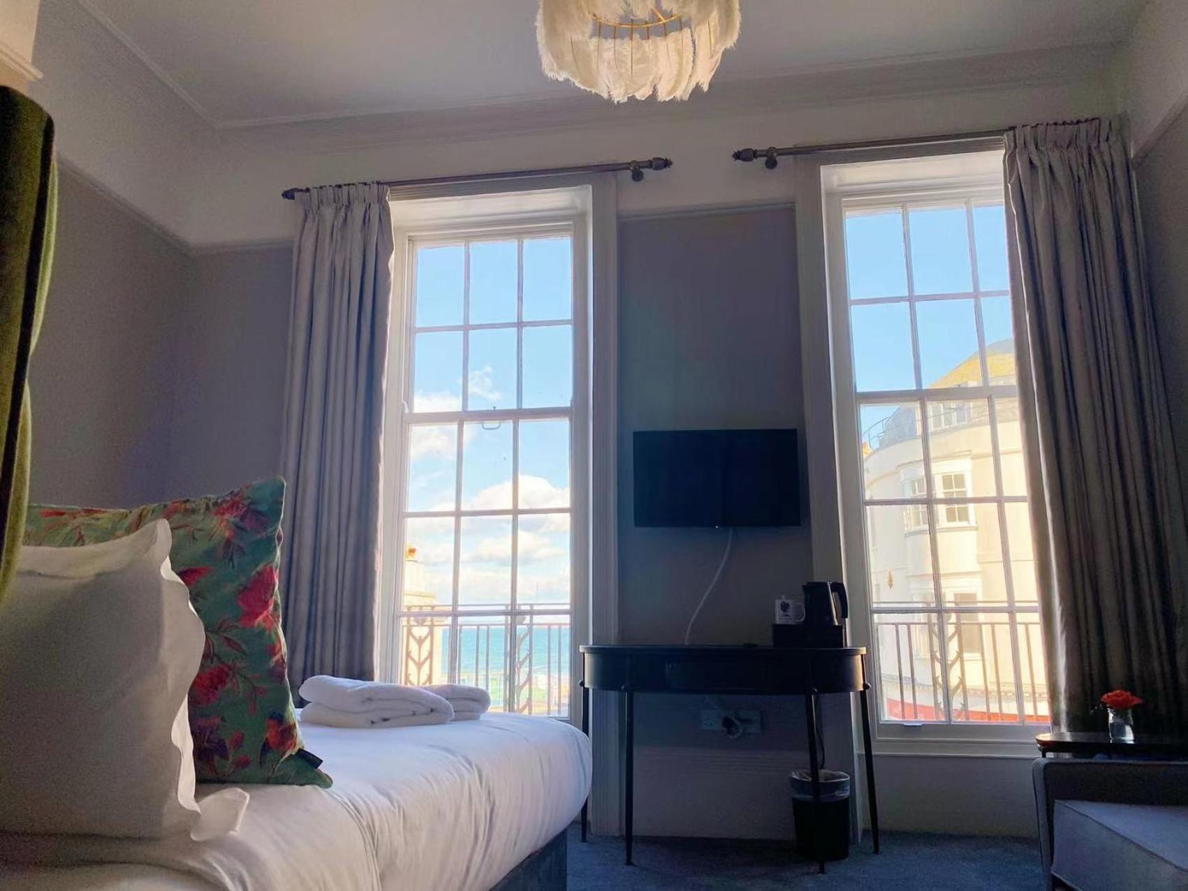 Chapter 1 Hotels Weymouth Extérieur photo