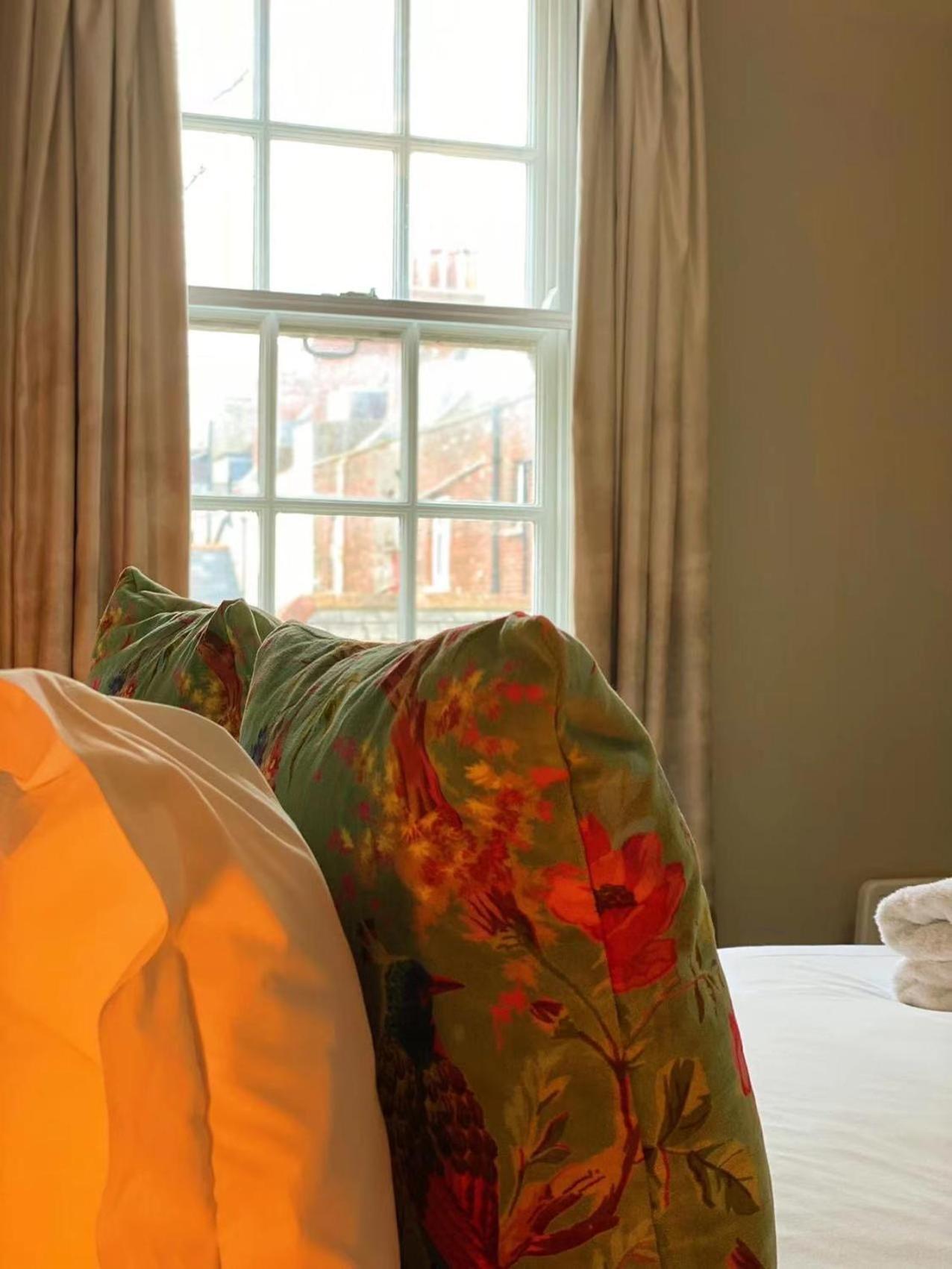 Chapter 1 Hotels Weymouth Extérieur photo
